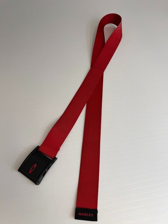 Oakley Golf Belt Belts for Men for sale | eBay Oakley Belt Men Extra Large Golf Web Logo Red Lite Adjust Work Party Gym Core Ex